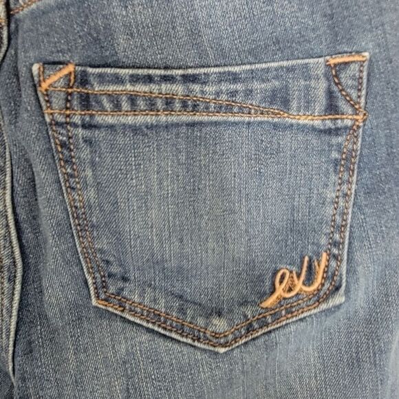 Express super skinny mid-rise distressed denim jean 2short 2s - Picture 3 of 6